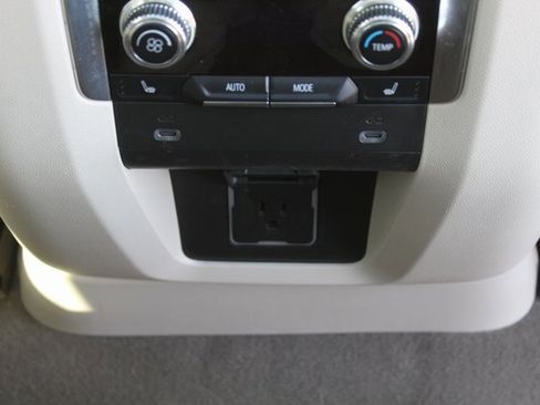 Used 2022 GMC Yukon Denali w/ Max Trailering Package image 25