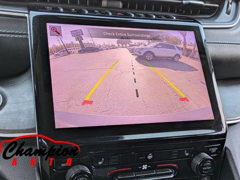 Used 2023 Jeep Grand Cherokee L Limited w/ Black Appearance Package image 26