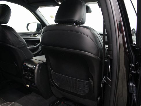 Used 2024 Jeep Grand Cherokee L Laredo image 28