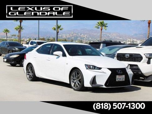 Used 2017 Lexus IS 200t F Sport w/ F Sport Package RWD image 1