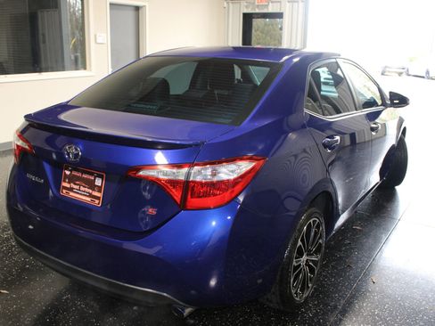Used 2015 Toyota Corolla S image 2