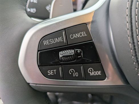 New 2026 BMW X6 xDrive40i w/ Climate Comfort Package image 18