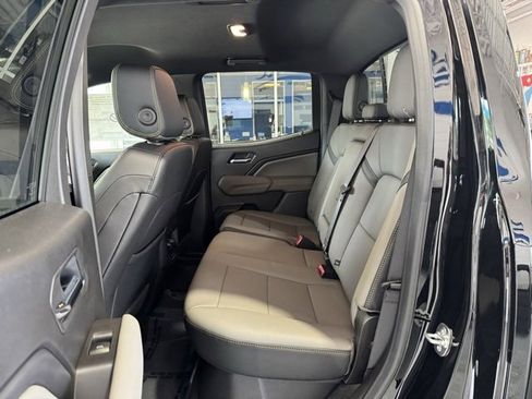 New 2025 Chevrolet Colorado ZR2 w/ Technology Package image 10