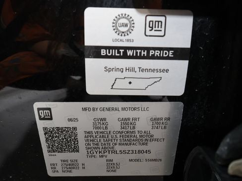 Certified 2025 Cadillac Lyriq Luxury AWD/4WD image 35