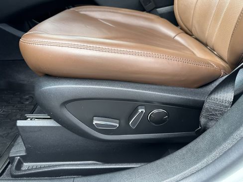 Certified 2023 Lincoln Nautilus Reserve w/ Class II Trailer Tow Package image 12