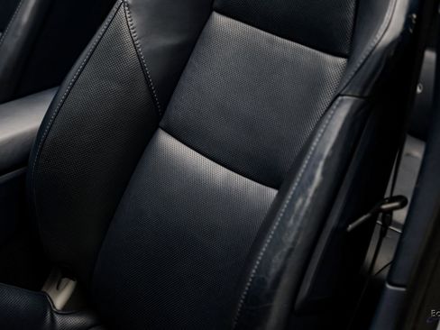 Used 2015 Porsche 911 Turbo S image 42