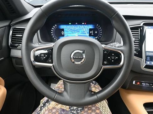 Used 2024 Volvo XC90 B6 Ultimate w/ Protection Package Premier AWD/4WD image 25
