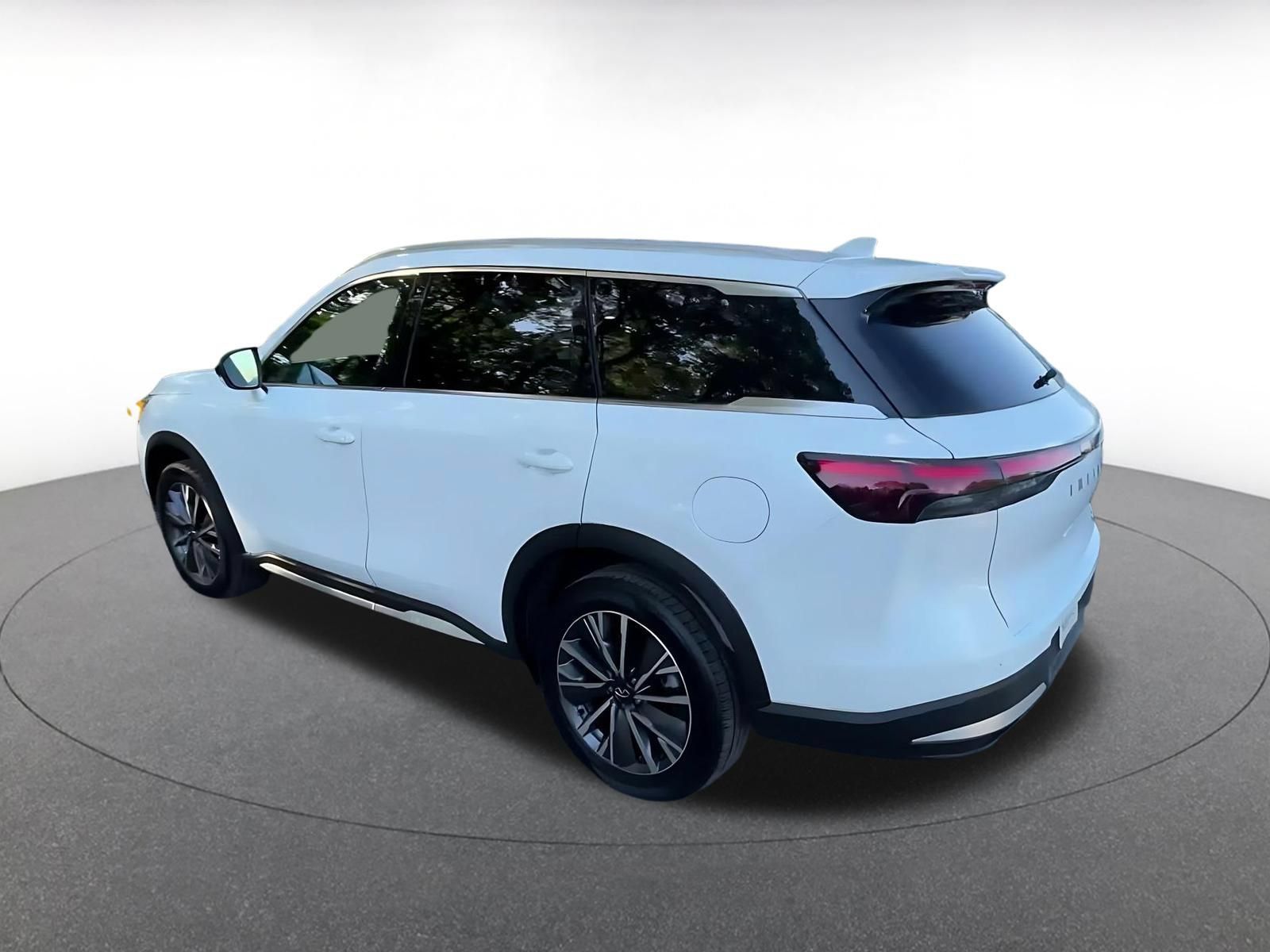 Used 2026 INFINITI QX60 Luxe AWD/4WD image 8
