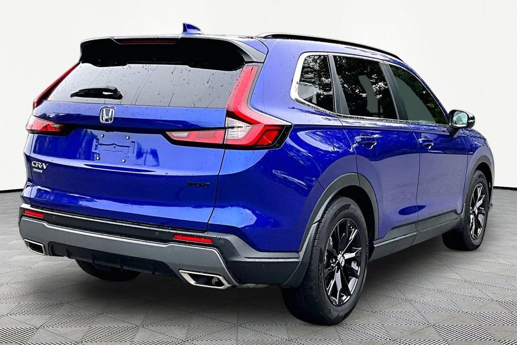 Used 2025 Honda CR-V Sport-L image 6