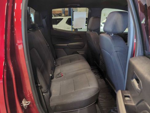 Used 2024 Chevrolet Colorado Trail Boss w/ Technology Package image 26