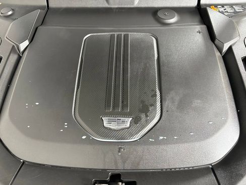 Used 2024 Cadillac Lyriq Tech w/ Driver Assist Package AWD/4WD image 45
