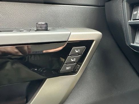New 2026 Toyota Tundra Limited AWD/4WD image 14