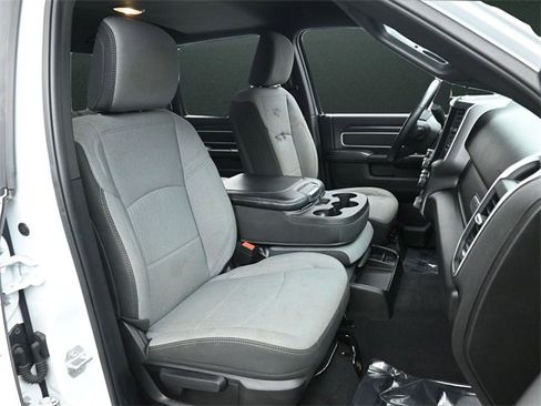 Used 2024 RAM 3500 Big Horn image 21