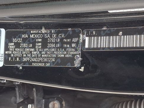 Certified 2023 Kia Forte LXS FWD image 27