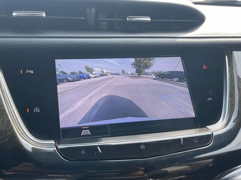 Used 2021 Cadillac XT6 Premium Luxury AWD/4WD image 30