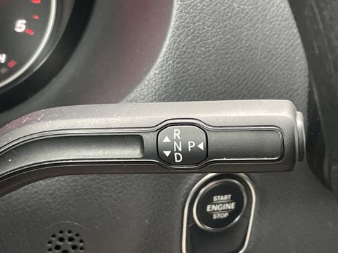 Used 2024 Mercedes-Benz Sprinter 2500 image 32