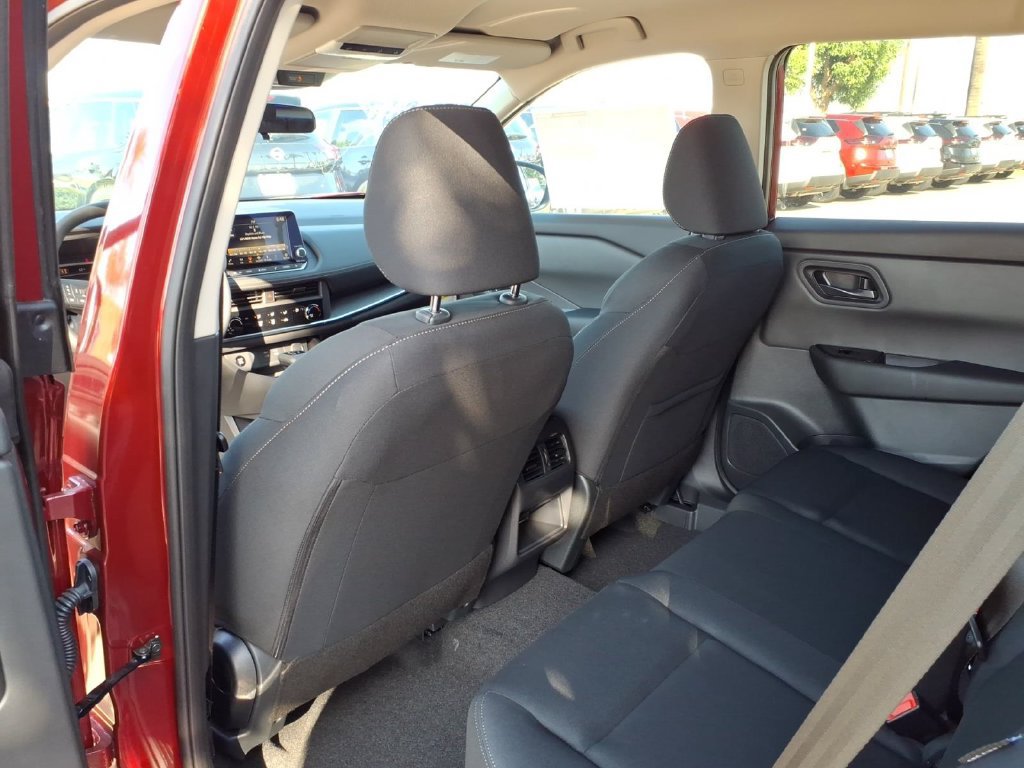 New 2026 Nissan Rogue S FWD image 8