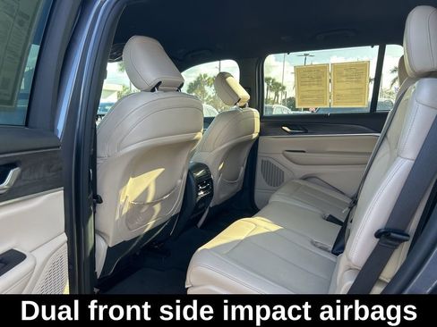 Certified 2023 Jeep Grand Cherokee L Limited w/ Luxury Tech Group II AWD/4WD image 34