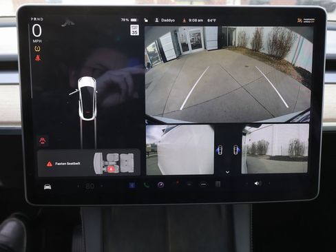 Used 2021 Tesla Model Y Long Range image 24