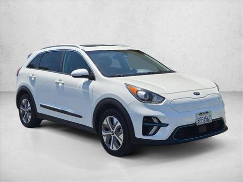 Used 2019 Kia Niro EX Premium FWD image 3
