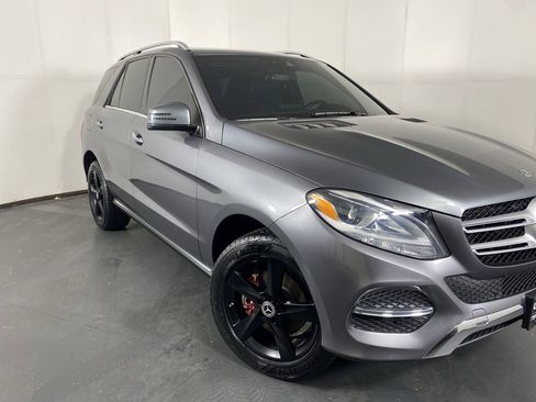 Used 2018 Mercedes-Benz GLE 350 4MATIC image 4
