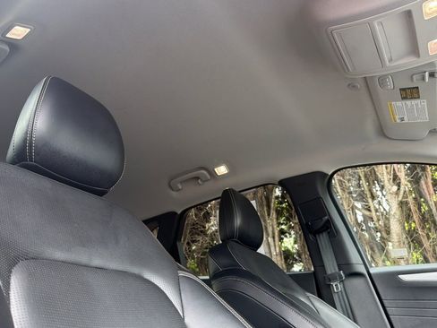 Used 2024 Ford Escape Platinum AWD/4WD image 19