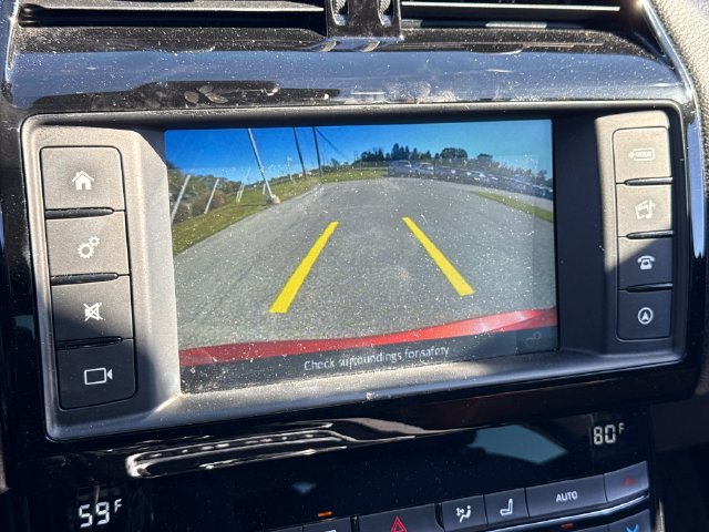 Used 2017 Jaguar XE Premium AWD/4WD image 32