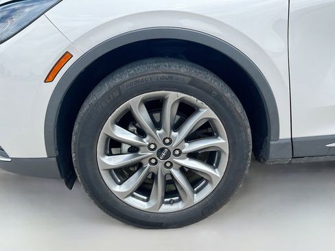 Used 2022 Lincoln Corsair AWD w/ Premium Package image 31