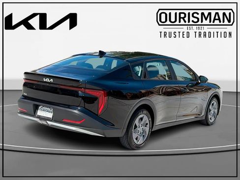 New 2026 Kia K4 FWD image 4