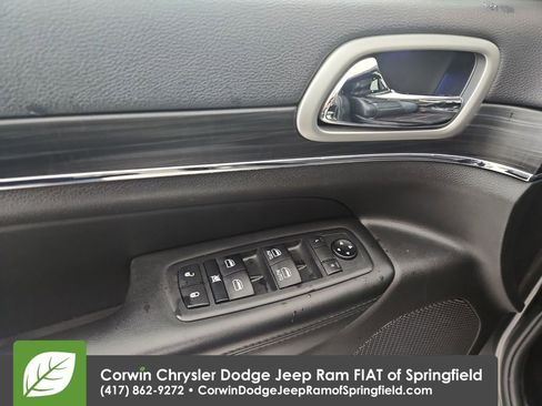 Used 2019 Jeep Grand Cherokee Limited w/ Trailer Tow Group IV AWD/4WD image 20