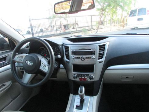 Used 2011 Subaru Legacy 2.5i AWD/4WD image 42
