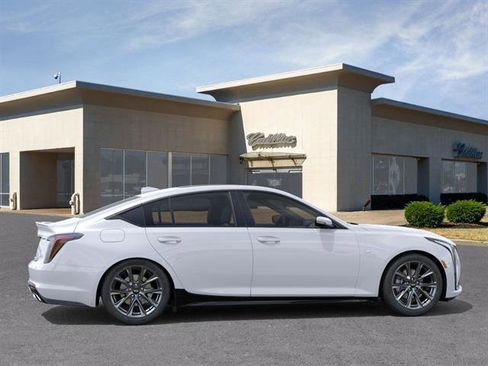 Used 2025 Cadillac CT5 Sport w/ Technology Package image 5
