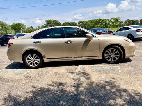Used 2010 Lexus ES 350 FWD image 6