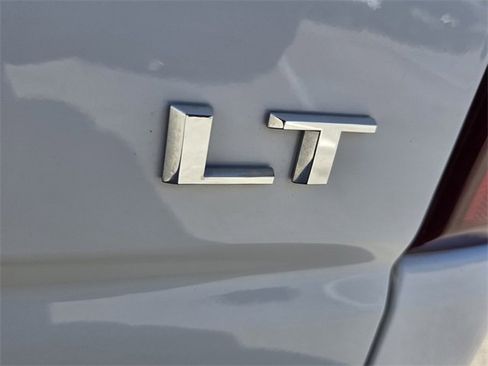 Used 2023 Chevrolet Silverado 2500 LT w/ Convenience Package image 19