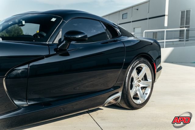 Used 2013 SRT Viper SRT-10 w/ Grand Touring Pkg RWD image 25