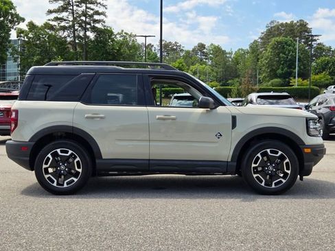 Used 2024 Ford Bronco Sport Outer Banks w/ Tech Package AWD/4WD image 6