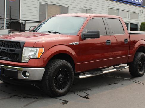 Used 2014 Ford F150 XLT AWD/4WD image 2