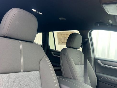 New 2026 GMC Acadia Elevation w/ Black Edition AWD/4WD image 15