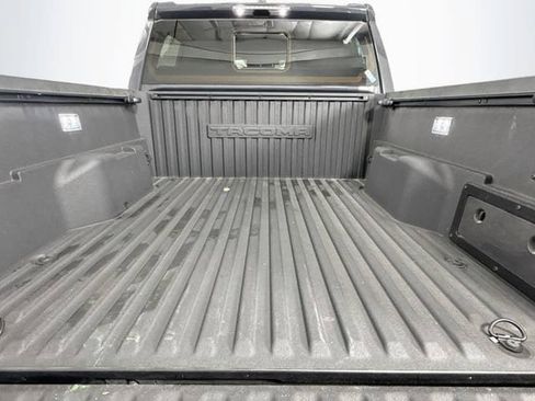Certified 2024 Toyota Tacoma TRD Off-Road w/ TRD Off Road Upgrade Package AWD/4WD image 27