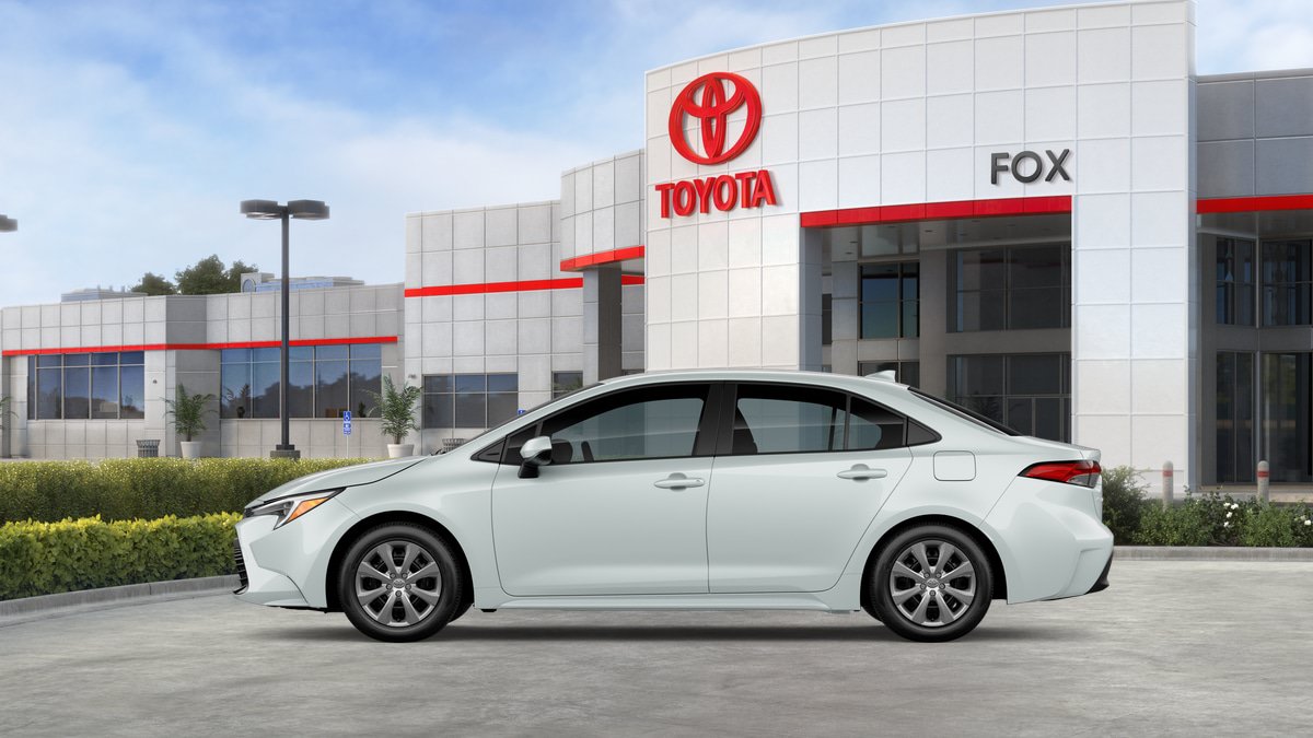 New 2027 Toyota Corolla LE FWD image 27