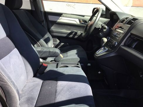 Used 2011 Honda CR-V SE image 2