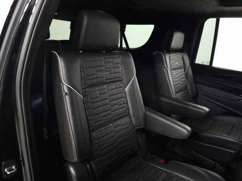 Used 2024 Cadillac Escalade ESV V w/ Heavy-Duty Trailer Package image 48