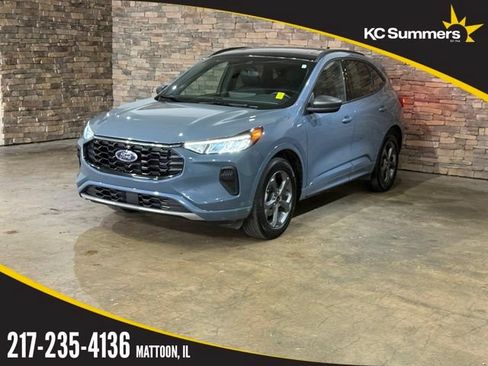 Used 2023 Ford Escape ST-Line w/ Tech Pack #1 AWD/4WD image 1