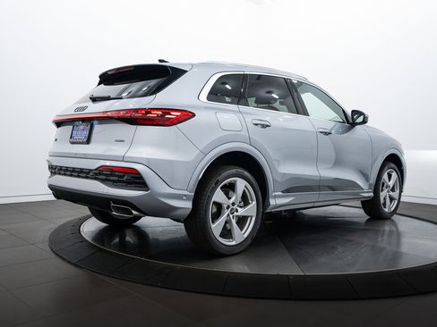 New 2025 Audi Q5 2.0T Premium Plus image 4