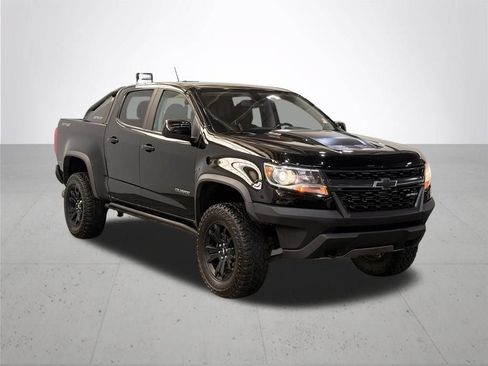 Used 2020 Chevrolet Colorado ZR2 w/ ZR2 Midnight Special Edition AWD/4WD image 8