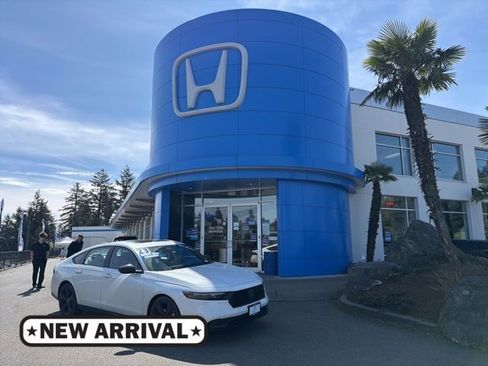 Used 2023 Honda Accord Sport image 1