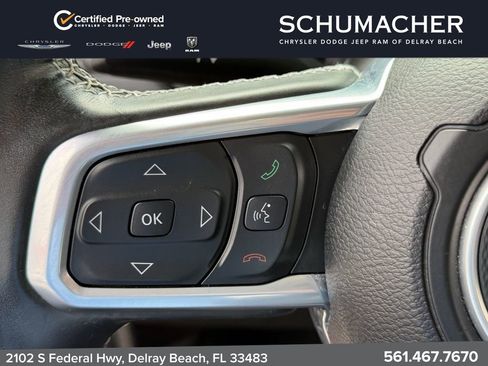 Used 2021 Jeep Wrangler Unlimited Sahara AWD/4WD image 27