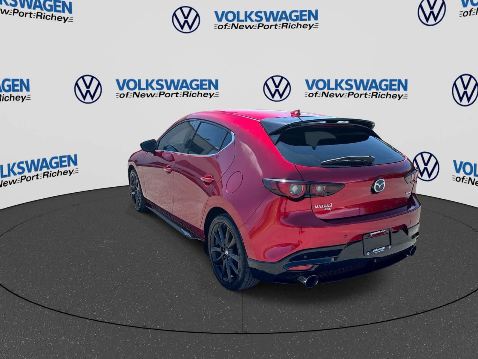 Used 2025 MAZDA MAZDA3 Hatchback w/ Appearance Package AWD/4WD image 12
