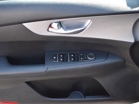 Used 2024 Kia Forte LXS image 20