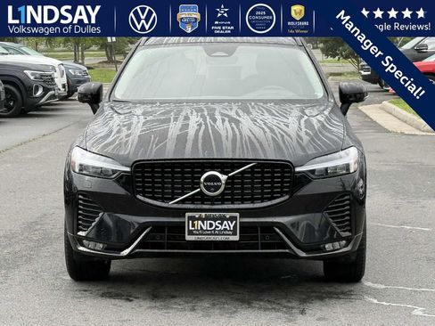 Used 2023 Volvo XC60 B5 Plus image 2
